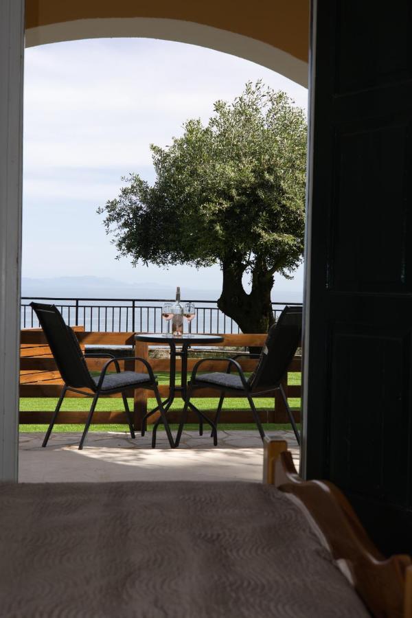 Silent Bay Apartments Katávolos Zewnętrze zdjęcie