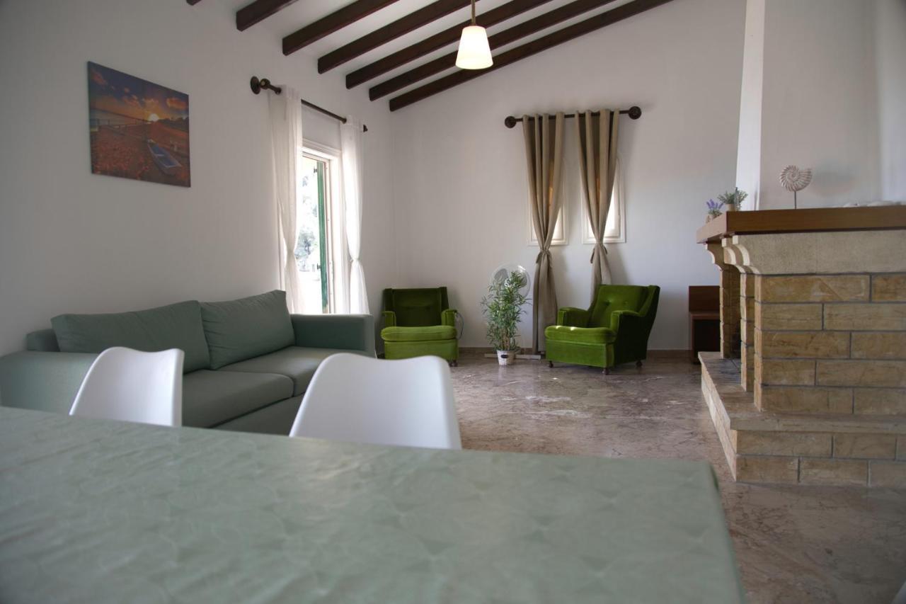 Silent Bay Apartments Katávolos Zewnętrze zdjęcie